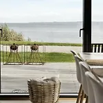 Modern Summer House At Saksild Prázdninový dům *