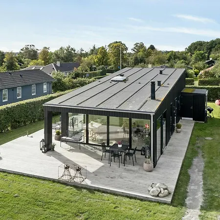 Holiday home Moderne Ved Saksild *